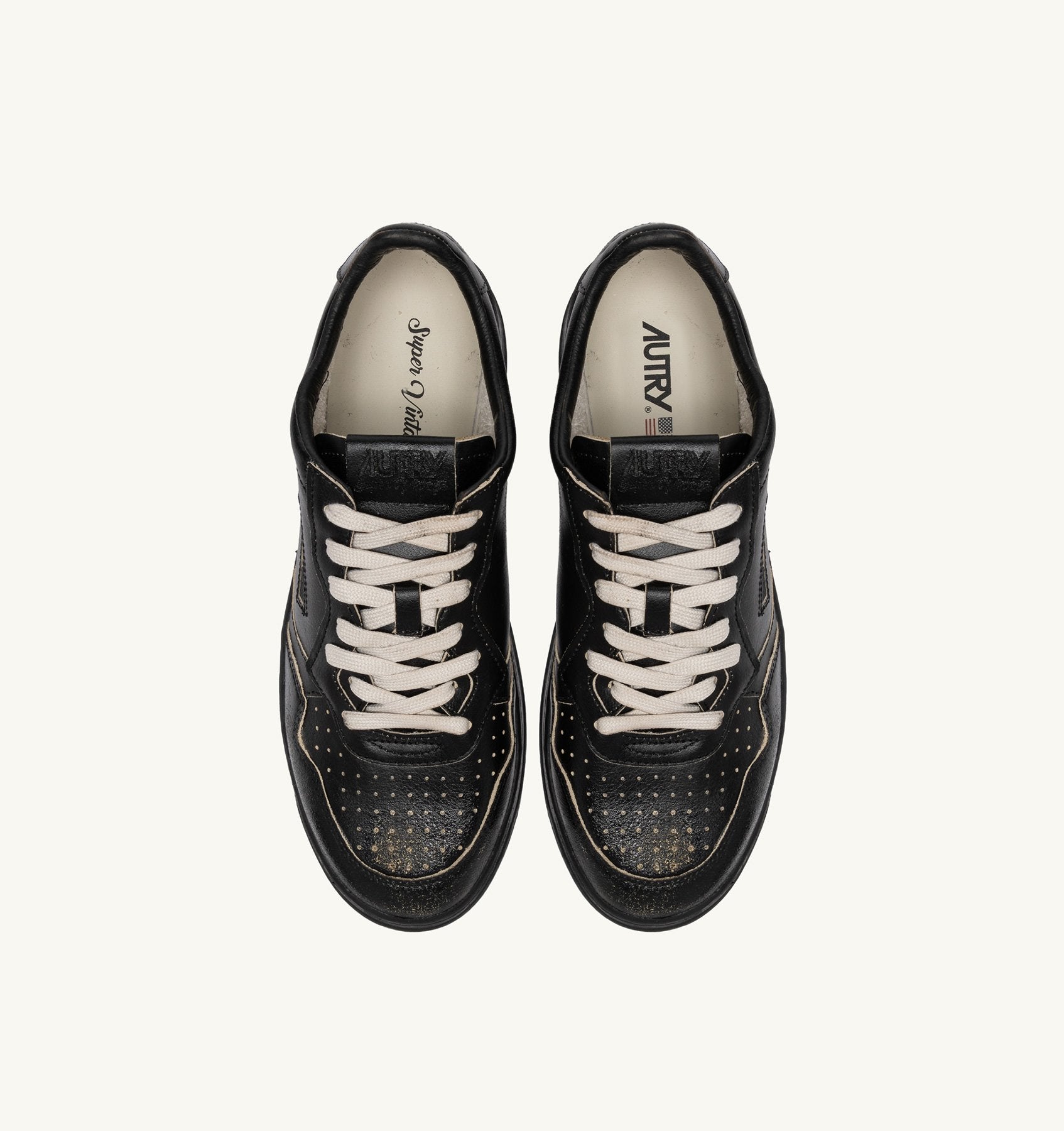 MEDALIST LOW SUPER VINTAGE SNEAKERS IN BLACK LEATHER