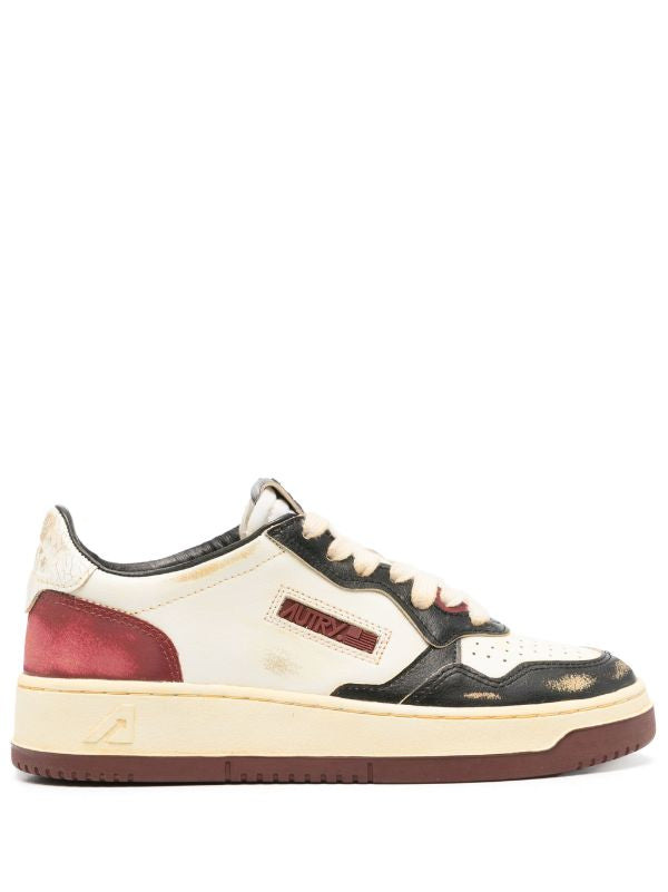 AUTRY MEDALIST LOW SUPER VINTAGE SNEAKERS