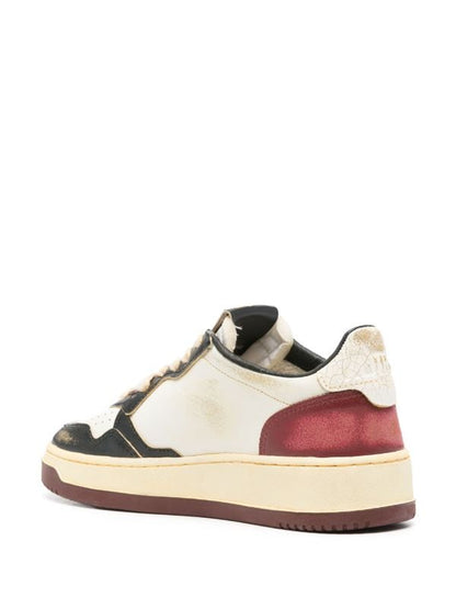 AUTRY MEDALIST LOW SUPER VINTAGE SNEAKERS