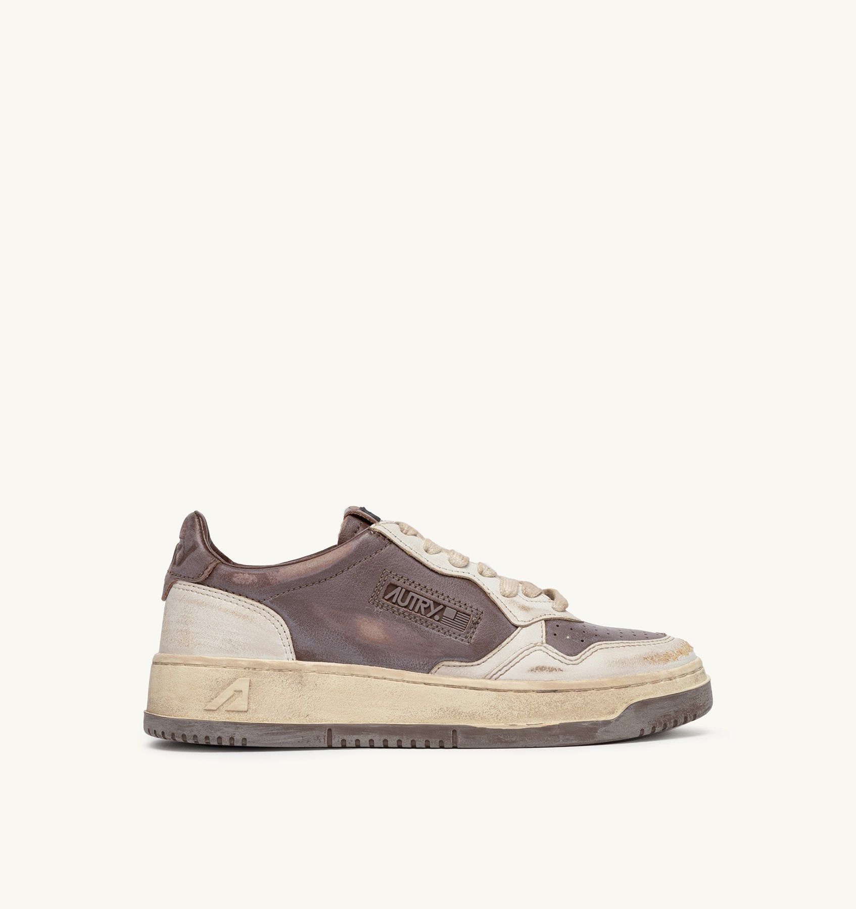 MEDALIST LOW SUPER VINTAGE SNEAKERS IN MUD PATRIDGE AND WHITE LEATHER