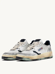 Super Vintage Medalist Low Sneakers In White, Space And Silver Leather