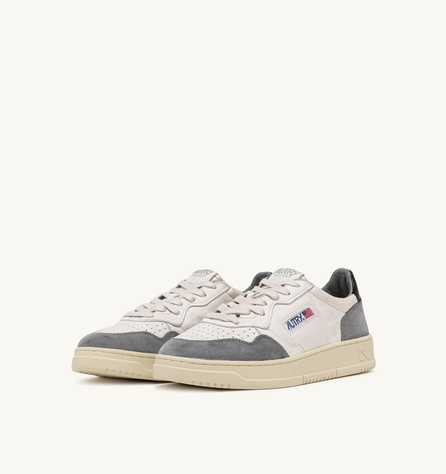 MEDALIST LOW SNEAKERS WHITE/GRAY BLACK SUEDE LEATHER