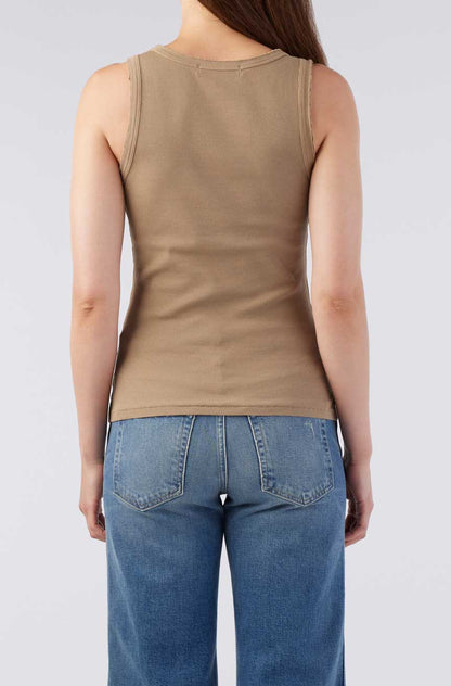 Angel rib tank - sand