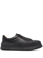 Black chunky sole low-top sneakers