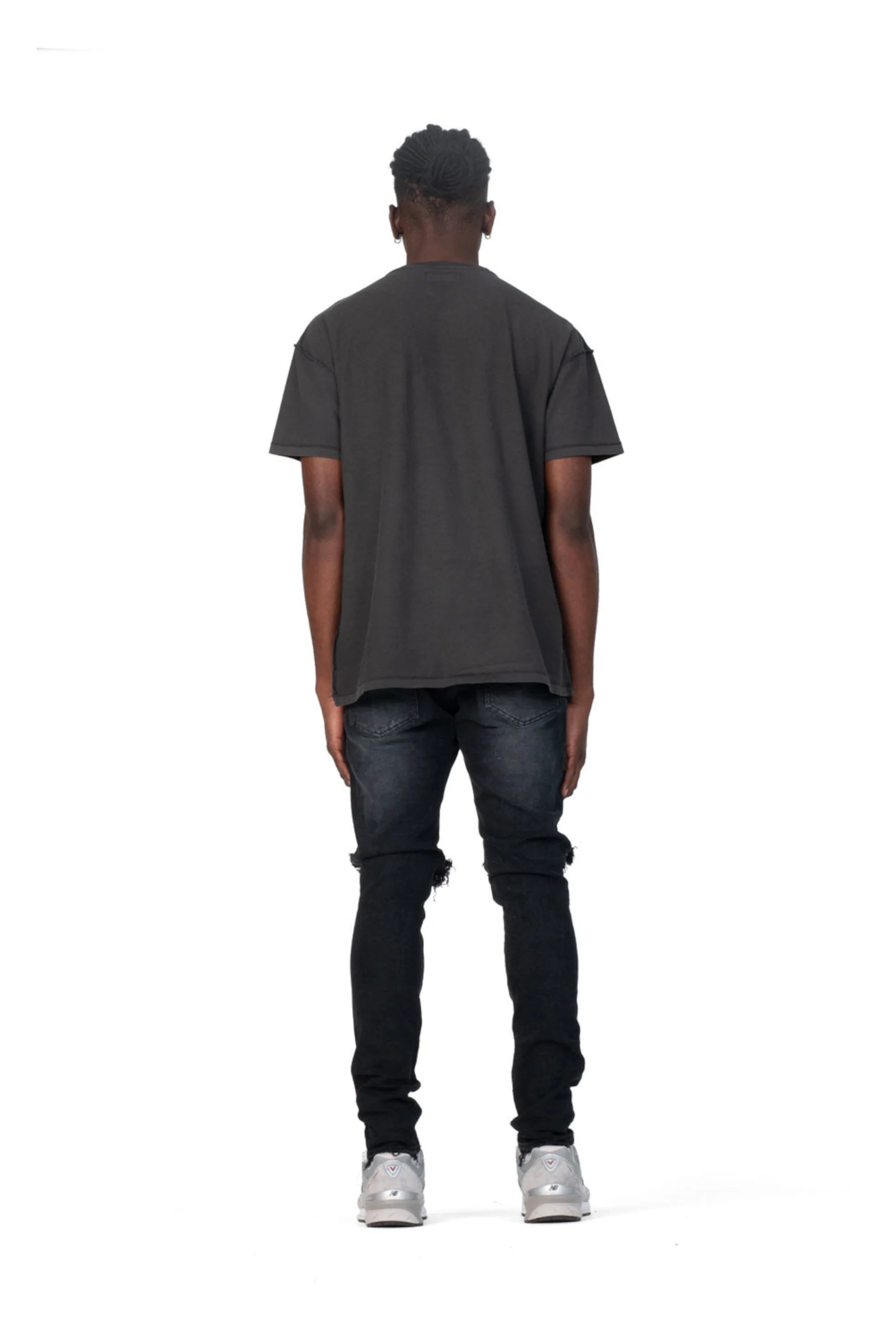 Mid Rise Slim Jean Black Wash Blowout