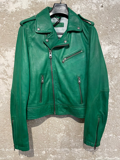 Video jacket green