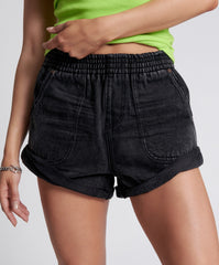 Hunters relaxed faded black short