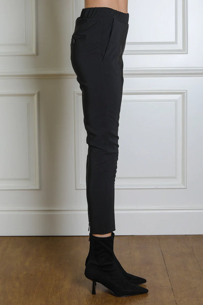 Black elegant pant