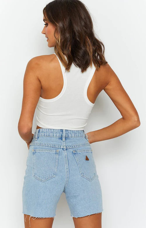 Claudia cut off Walk away shorts