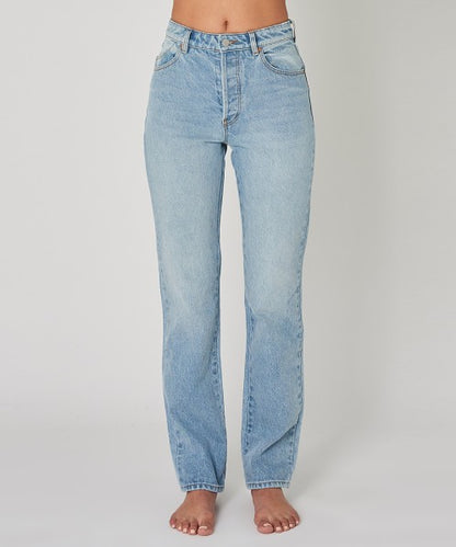 Classic Vanessa blue straight jeans