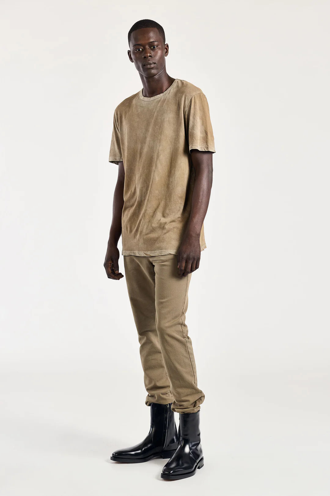 M Classic crew tee - vintage chai