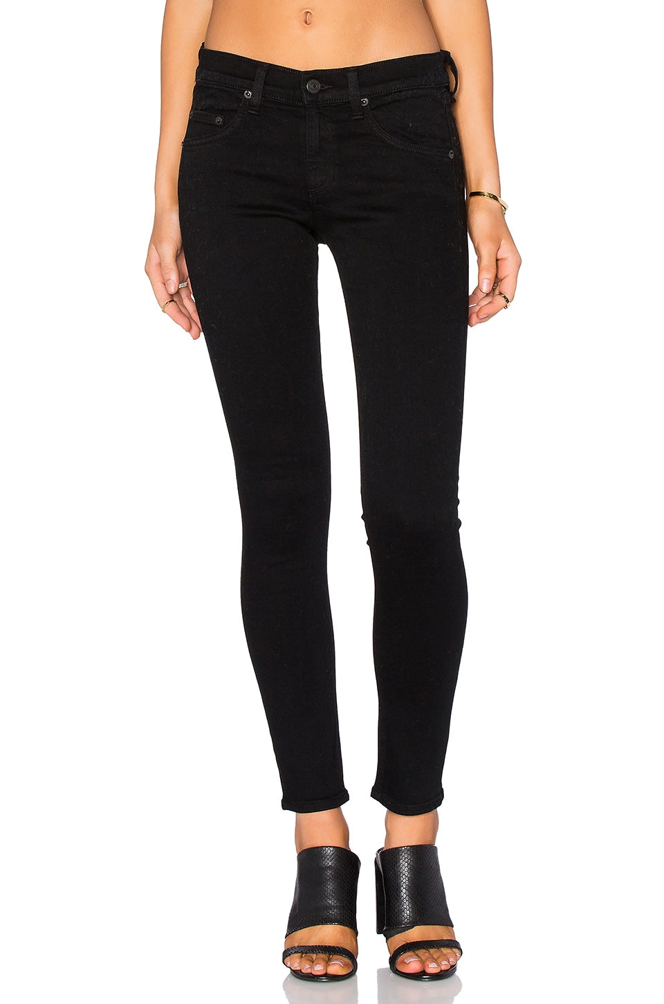 Capri black jeans