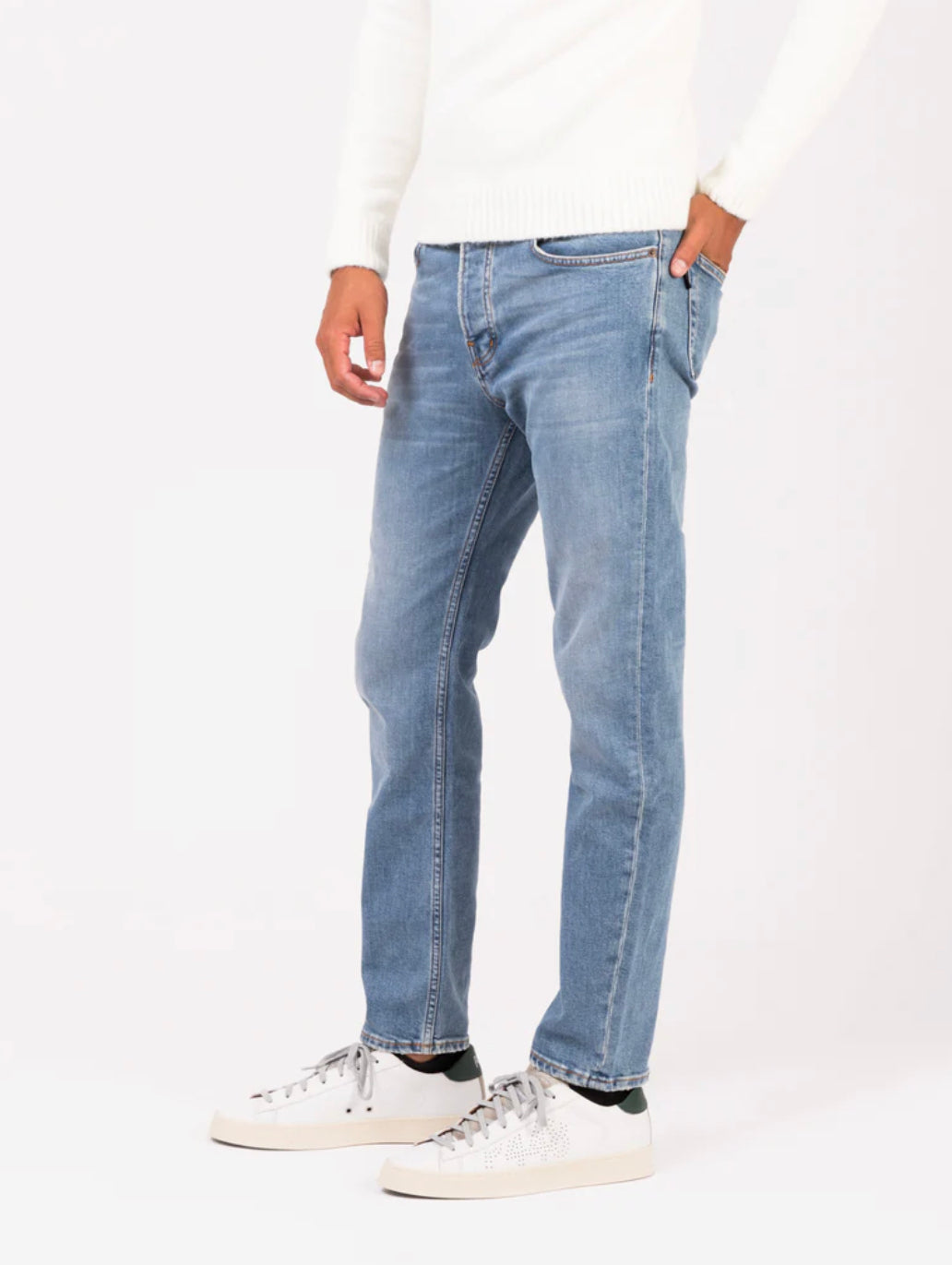 Tokyo Slim Light Blue Jeans