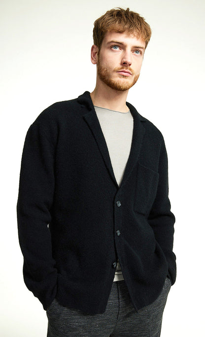 Evan black jacket