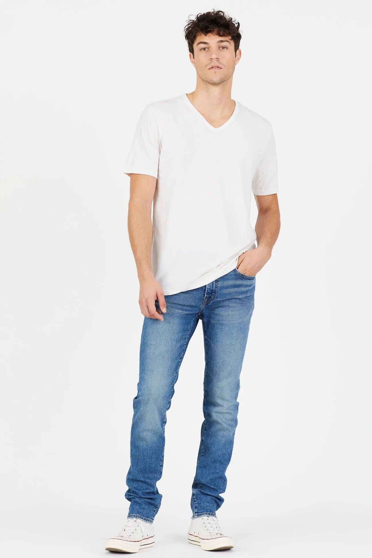 M Classic V Neck - White